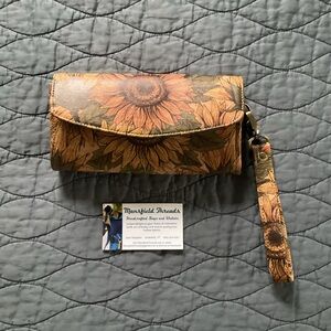 Mansfield Threads handmade cork wallet